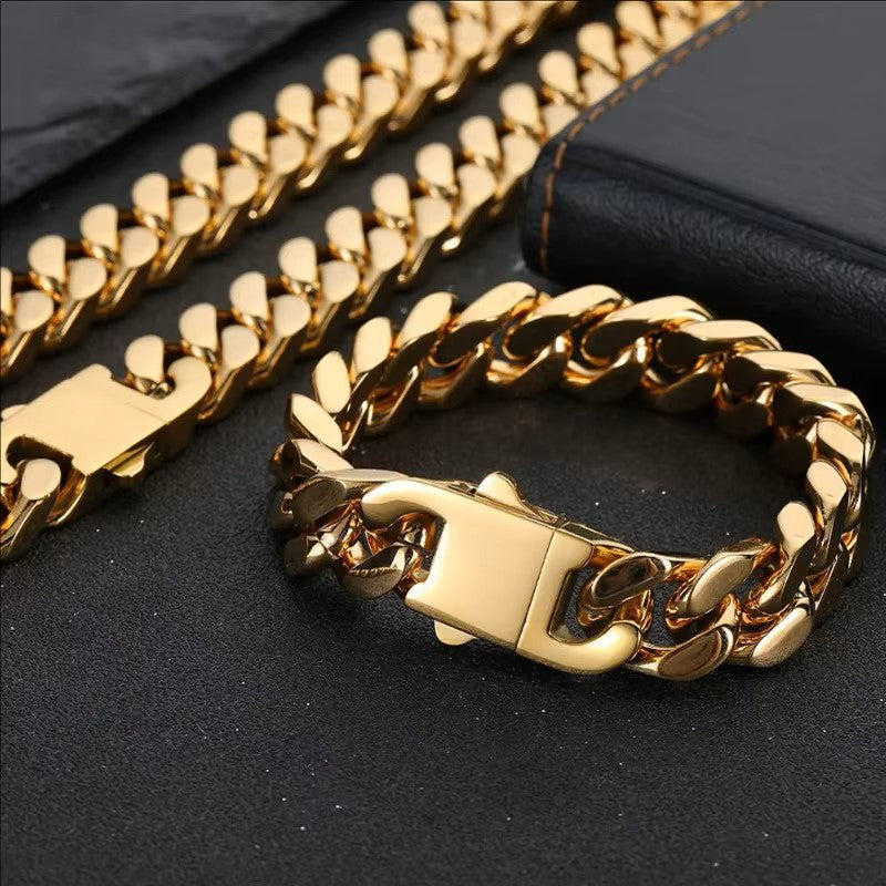 Conjunto Masculino de Corrente e Pulseira Estilo Cubano – Elegância em Prata e Ouro