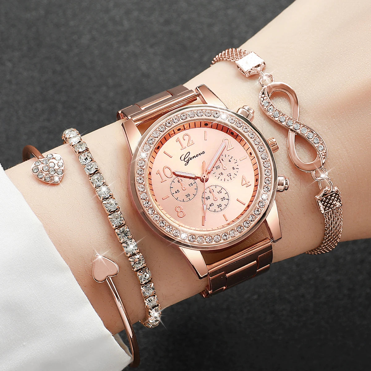 Luxury Watch and Bracelet Set – Sophistication and Shine in Every Detail ✨