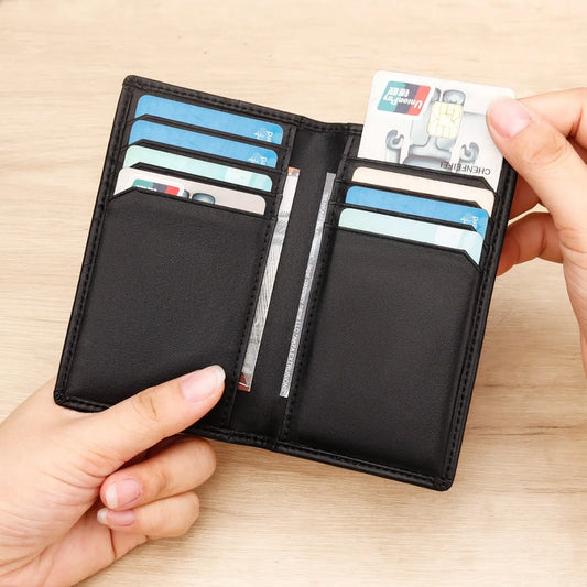 Genuine Leather Card Wallet – Elegance and Organization for Men! 💼