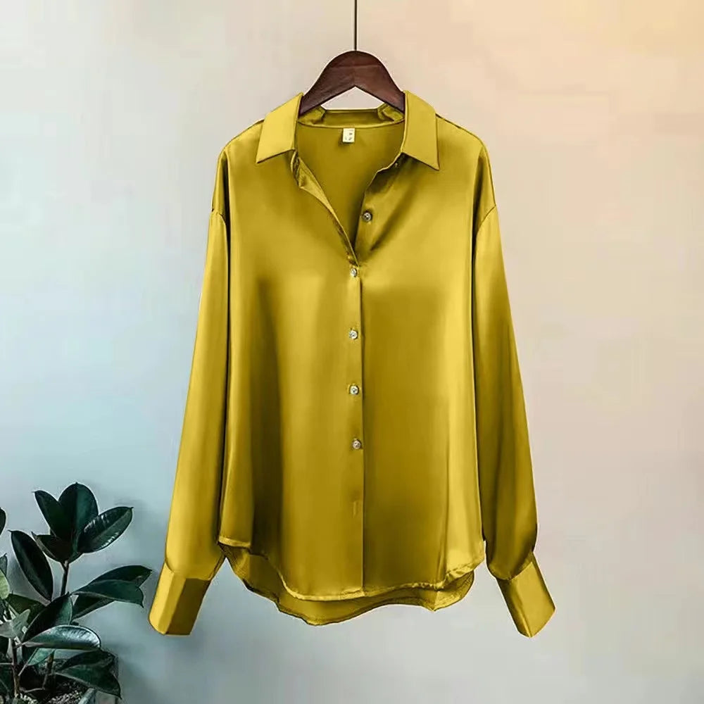 Women's Long Sleeve Blouse with Buttons – Sophistication and Comfort for Everyday Life